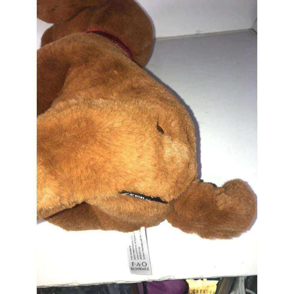 2021 FAO Schwarz Cheers 4 Love Wear & Share Red Ribbon Brown Dog